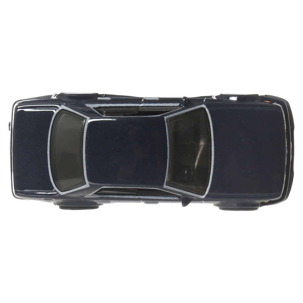 Hot Wheels Premium Boulevard Nissan Laurel C33