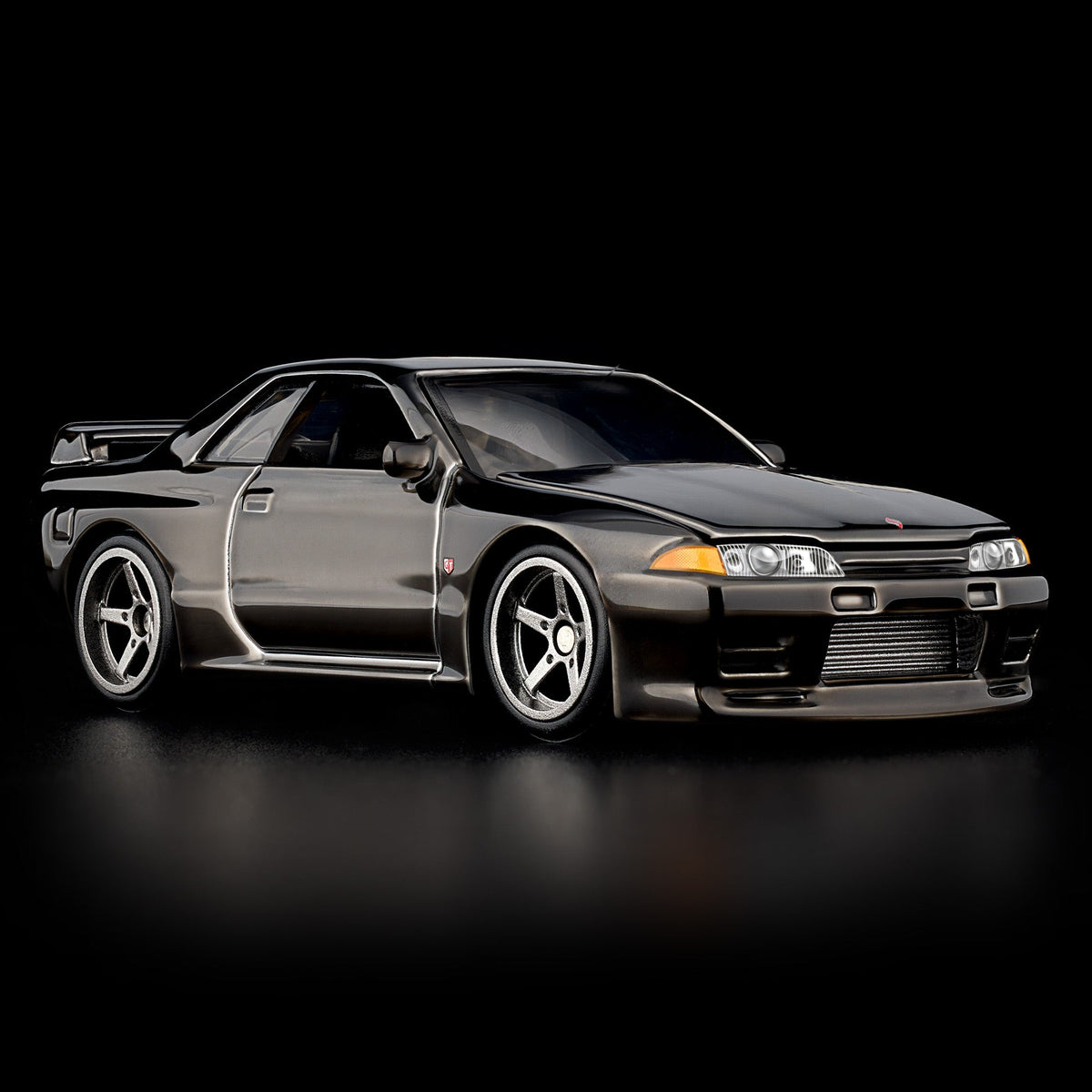 Hot Wheels RLC Exclusive Nissan Skyline GT-R (BNR32)